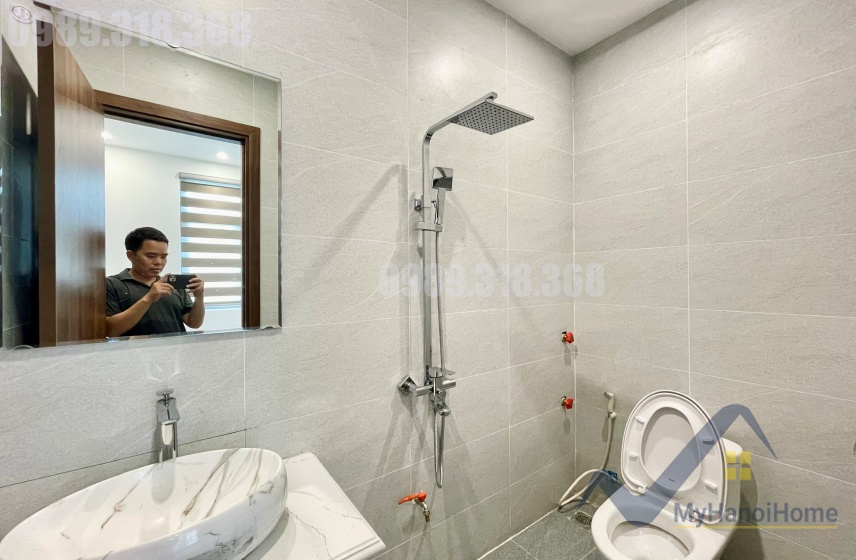 Nhà cho thuê Vinhomes Harmony tại khu Nguyệt Quế 3 phòng ngủ full đồ 12