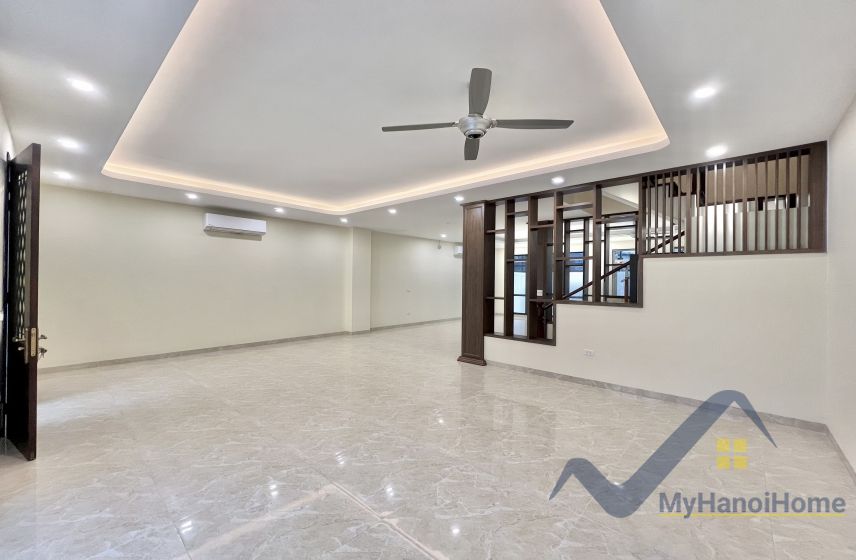 Nhà Harmony cho thuê mới hoàn thiện gần trường Vinschool 2