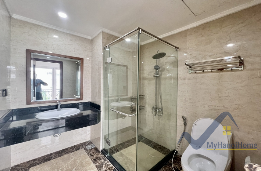 Nhà liền kề 4PN khu Vinhomes Riverside cần cho thuê 16
