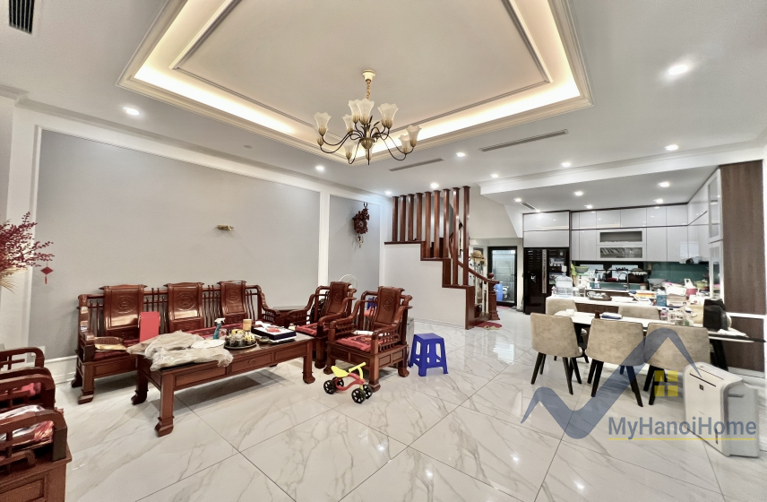 Nhà liền kề Vinhomes Harmony cho thuê 3PN full đồ 1