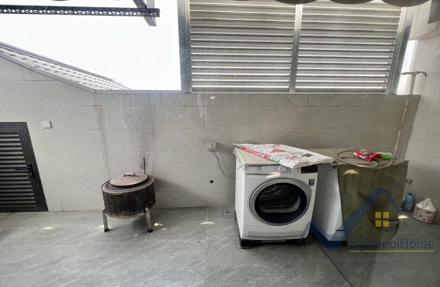 Nhà liền kề Vinhomes Harmony cho thuê 3PN full đồ 16