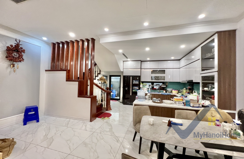 Nhà liền kề Vinhomes Harmony cho thuê 3PN full đồ 3