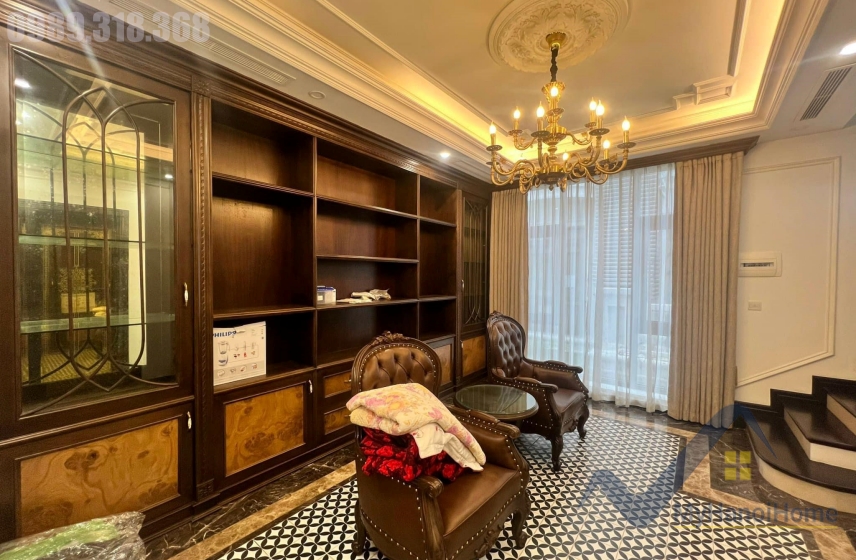 Nhà liền kề Vinhomes Harmony cho thuê, có thang máy, gần Hồ 4