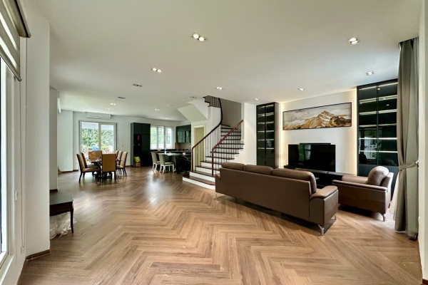 Biệt thự căn góc đơn lập Vinhomes Riverside cho thuê