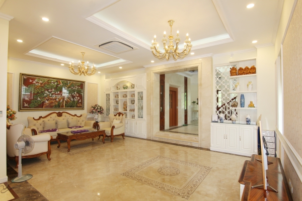 Biệt thự đơn lập Vinhome Riverside đẳng cấp cho thuê