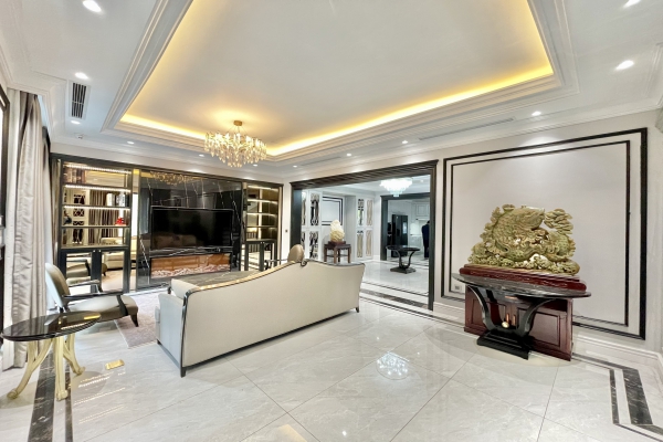 Biệt thự Hoa Lan Vinhomes Riverside cần cho thuê gần BIS