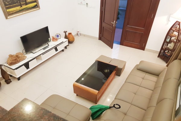 Biệt thự song lập tại Vinhomes Riverside cần cho thuê full đồ