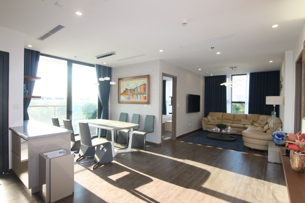 Căn hộ Vinhomes Symphony cho thuê 2bed 2WC full đồ