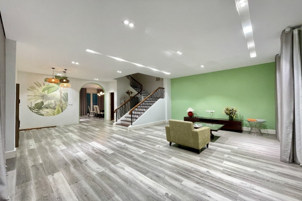 Cho thuê biệt thự Hoa Sữa Vinhomes Riverside căn song lập