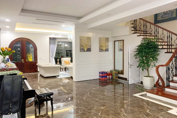 Cho thuê biệt thự song lập Harmony hướng Đông Nam
