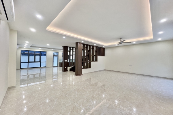 Nhà Harmony cho thuê mới hoàn thiện gần trường Vinschool