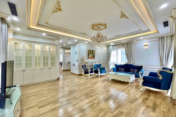 Thuê biệt thự đơn lập Vinhomes Riverside Long Biên có sông và hầm
