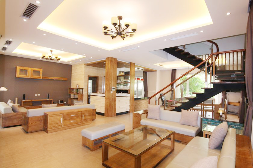 Thuê biệt thự đơn lập Vinhomes Riverside có Gara trong nhà