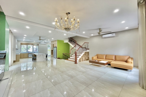 Thuê biệt thự song lập Vinhomes Riverside đủ đồ có sông, 4PN
