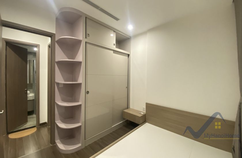 Thuê 2PN 1WC căn hộ Vinhomes Symphony nội thất đầy đủ 4