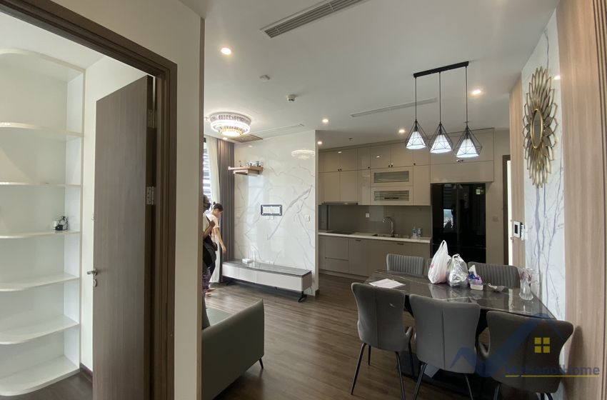 Thuê 3PN 2WC chung cư Vinhomes Symphony Long Biên 3