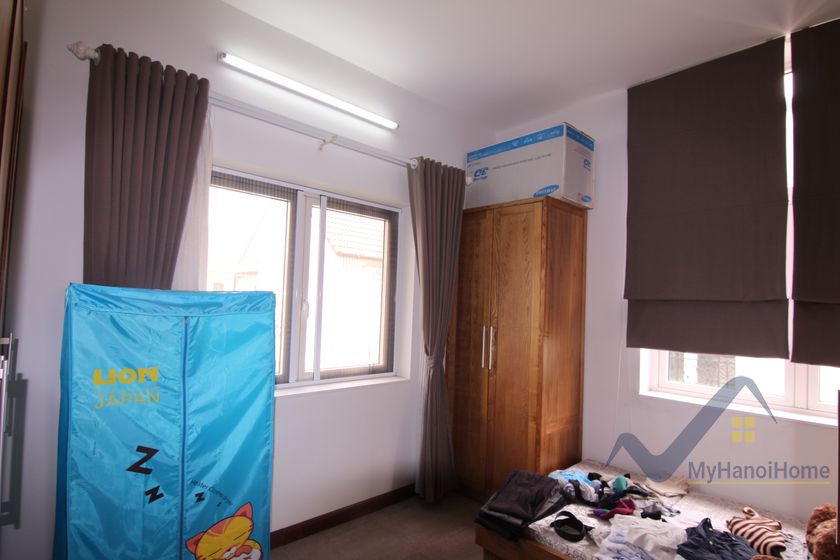 Thuê biệt thự đơn lập Vinhomes Riverside có Gara trong nhà 16