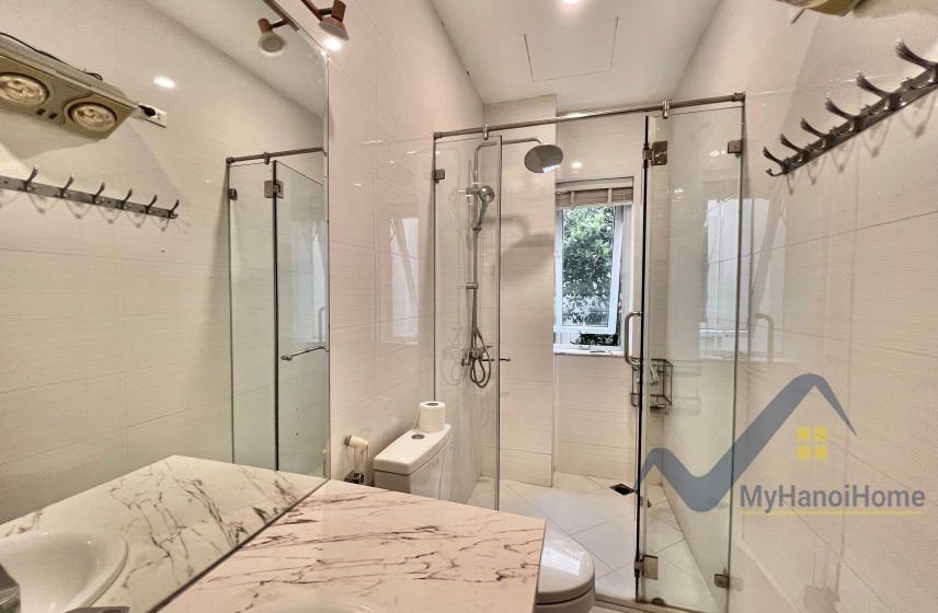 Thuê biệt thự đơn lập Vinhomes Riverside full nội thất giá tốt nhất 13