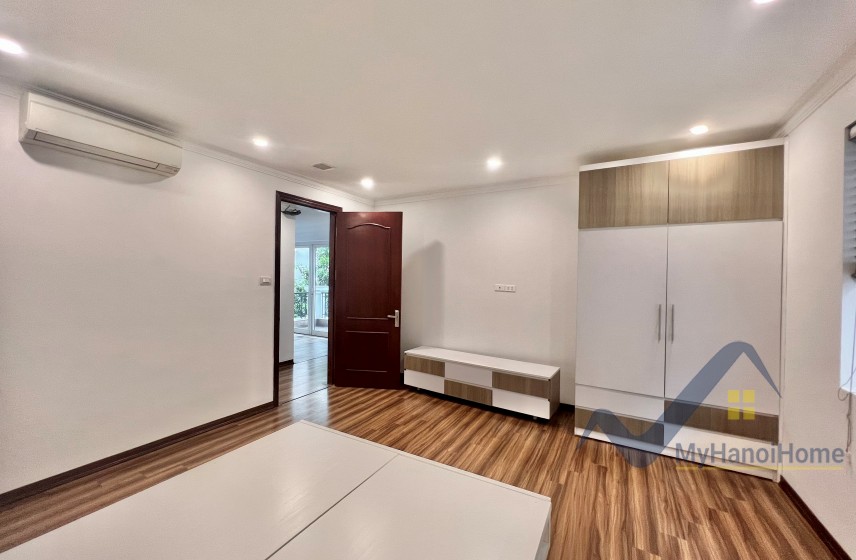 Thuê biệt thự đơn lập Vinhomes Riverside full nội thất giá tốt nhất 15