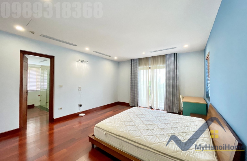 Thuê biệt thự đơn lập Vinhomes Riverside gần trường BIS và Almaz, full đồ 19