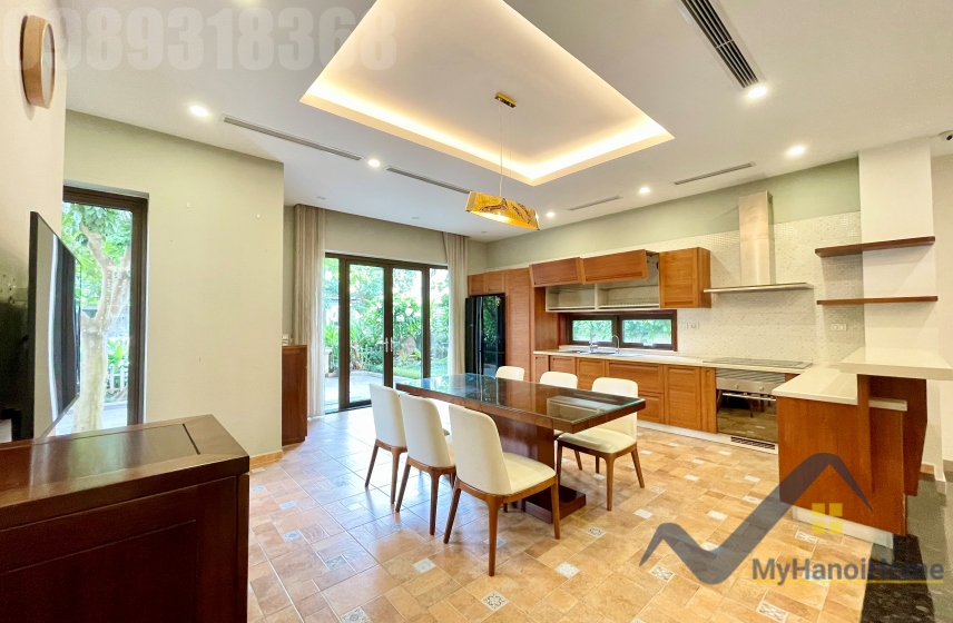 Thuê biệt thự đơn lập Vinhomes Riverside gần trường BIS và Almaz, full đồ 4