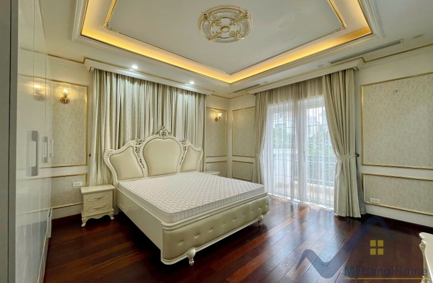 Thuê biệt thự đơn lập Vinhomes Riverside Long Biên có sông và hầm 12