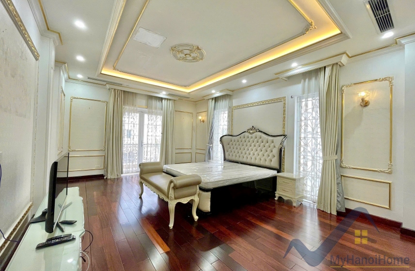 Thuê biệt thự đơn lập Vinhomes Riverside Long Biên có sông và hầm 16