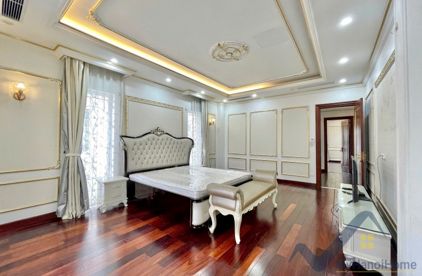 Thuê biệt thự đơn lập Vinhomes Riverside Long Biên có sông và hầm 17