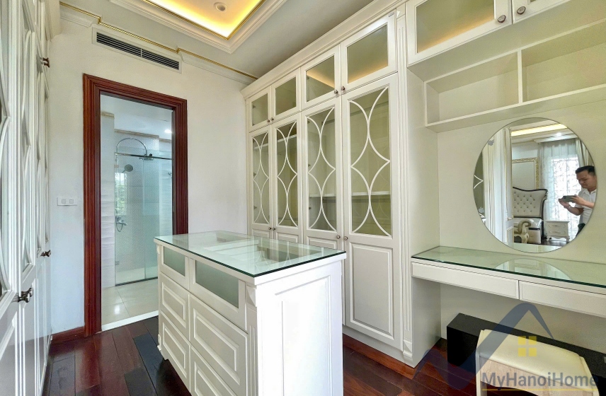 Thuê biệt thự đơn lập Vinhomes Riverside Long Biên có sông và hầm 19