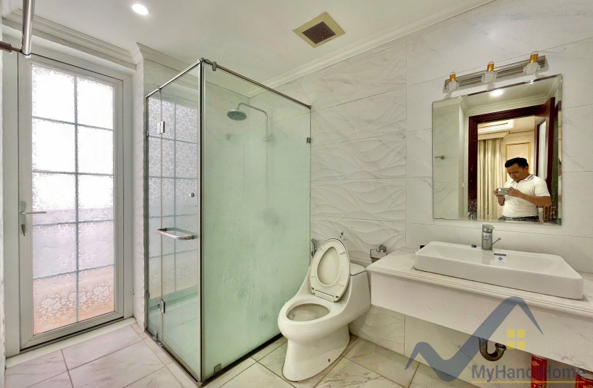 Thuê biệt thự đơn lập Vinhomes Riverside Long Biên có sông và hầm 20