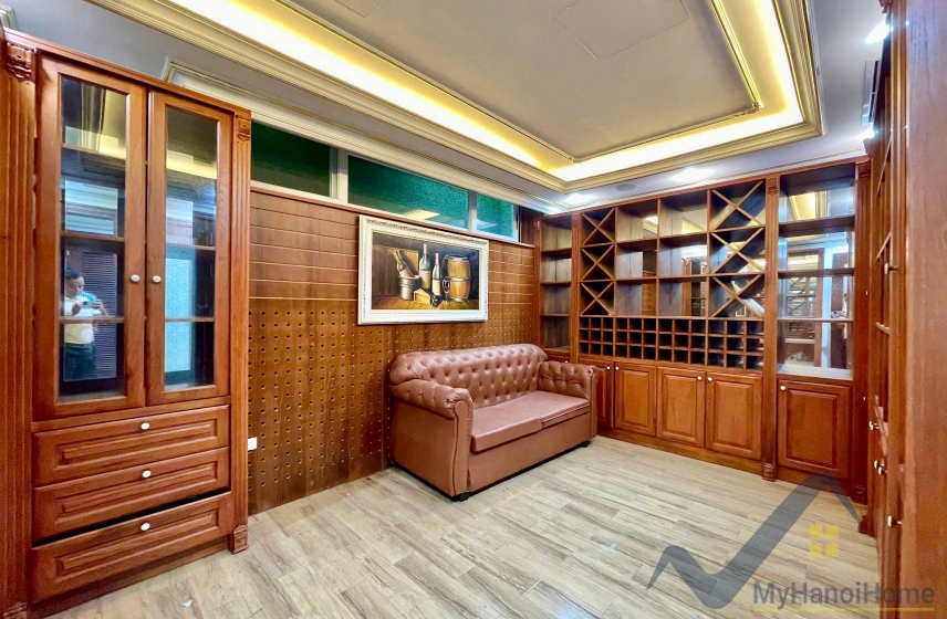 Thuê biệt thự đơn lập Vinhomes Riverside Long Biên có sông và hầm 8