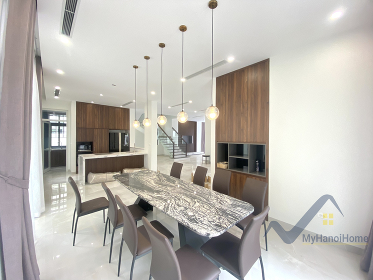 Thuê biệt thự đủ đồ tại Harmony gần trường Vinschool và Hồ 5
