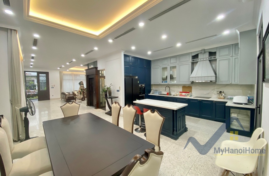 Thuê biệt thự Harmony đầy đủ nội thất, có thang máy 4 phòng ngủ 3