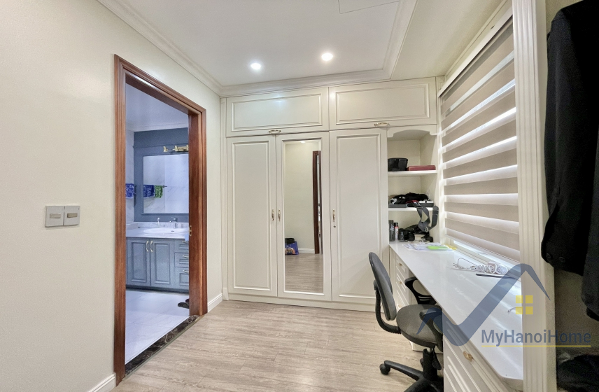 Thuê biệt thự Hoa Lan Vinhomes Riverside căn đơn lập full đồ 13
