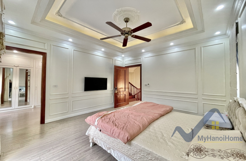 Thuê biệt thự Hoa Lan Vinhomes Riverside căn đơn lập full đồ 16