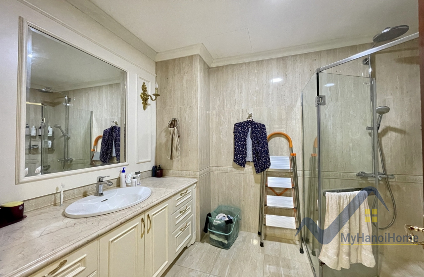 Thuê biệt thự Hoa Lan Vinhomes Riverside căn đơn lập full đồ 17