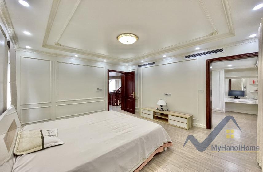 Thuê biệt thự Hoa Lan Vinhomes Riverside căn đơn lập full đồ 19