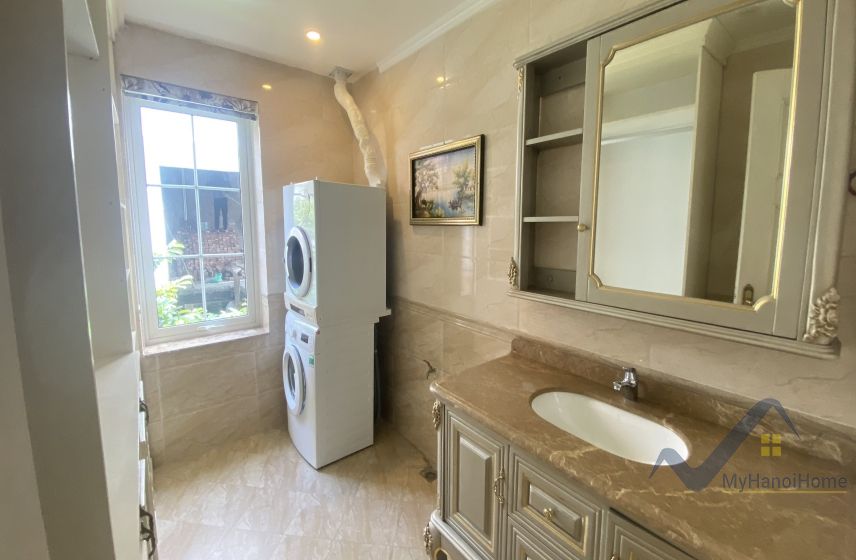 Thuê biệt thự Hoa Sữa Vinhomes Riverside full đồ, tầng hầm 16