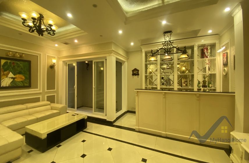 Thuê biệt thự Hoa Sữa Vinhomes Riverside full đồ, tầng hầm 22