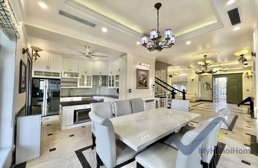 Thuê biệt thự Hoa Sữa Vinhomes Riverside full đồ, tầng hầm 3