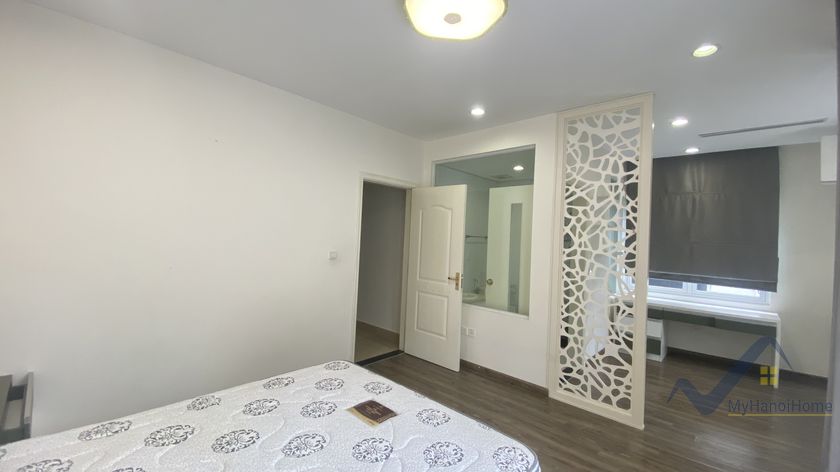 Thuê biệt thự song lập đầy đủ đồ Vinhomes Riverside, 4PN có sông 10