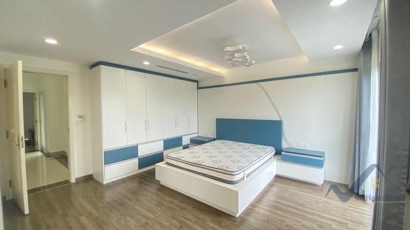 Thuê biệt thự song lập đầy đủ đồ Vinhomes Riverside, 4PN có sông 18