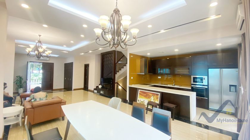 Thuê biệt thự song lập Vinhome Riverside đã hoàn thiện nội thất 3