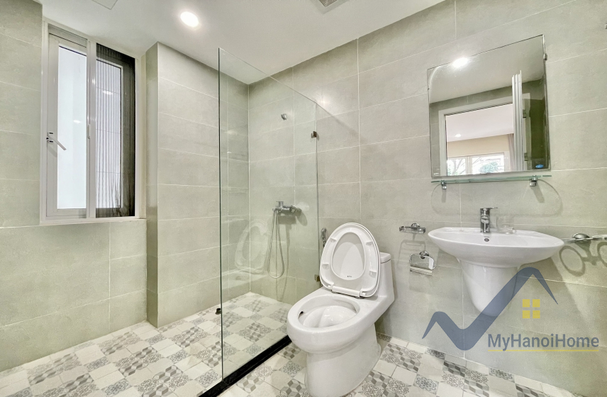 Thuê biệt thự song lập Vinhomes Riverside đủ đồ có sông, 4PN 12