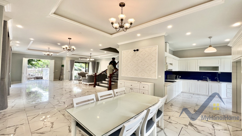 Thuê biệt thự song lập Vinhomes Riverside Hanoi, full nội thất, 4pn 4