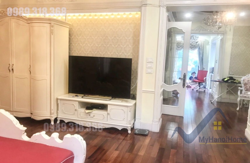 Thuê biệt thự Vinhomes Riverside full nội thất, phòng xông hơi 15