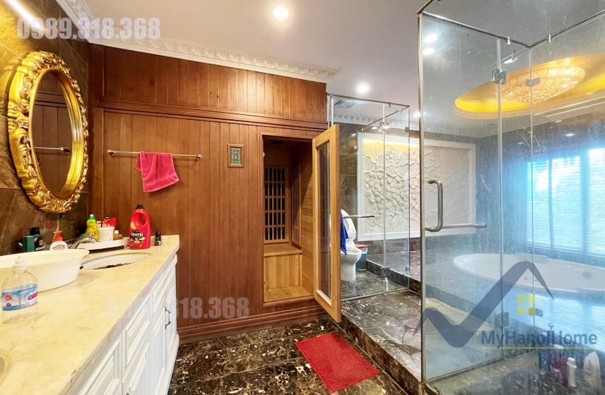 Thuê biệt thự Vinhomes Riverside full nội thất, phòng xông hơi 16