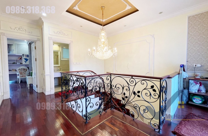 Thuê biệt thự Vinhomes Riverside full nội thất, phòng xông hơi 18
