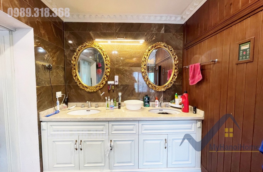 Thuê biệt thự Vinhomes Riverside full nội thất, phòng xông hơi 22