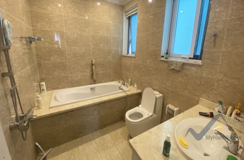 Thuê biệt thự Vinhomes Riverside full nội thất Tân Cổ Điển 15